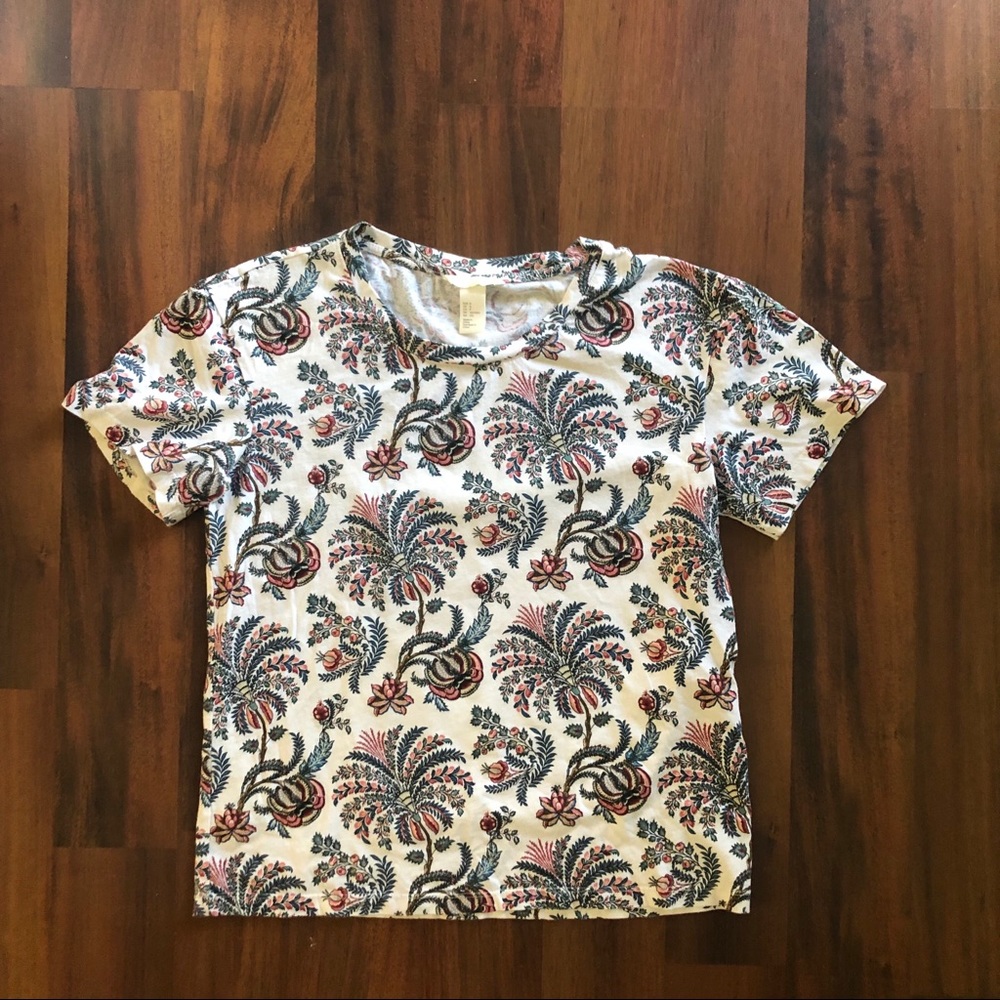 H&M Flower Print Tee Size Small